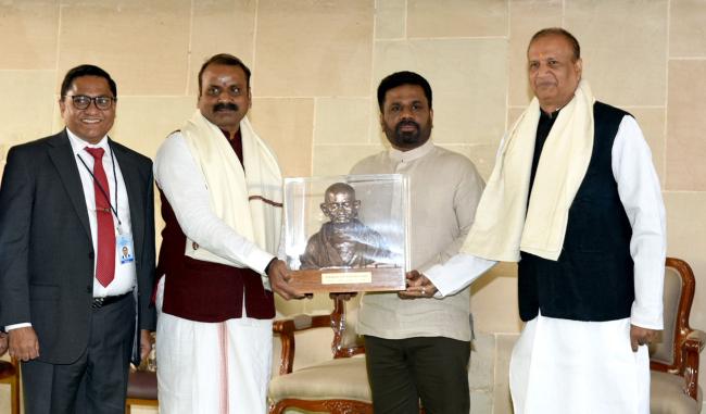 The President of the Democratic Socialist Republic of Sri Lanka Shri Anura Kumara Disanayaka at Rajghat in New Delhi on December 16, 2024.