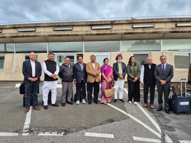 An All Party 9-member delegation of eminent Parliamentarians and a distinguished former diplomat, led by Shri Ravi Shankar Prasad arrived in Paris to convey India’s strong and clear stance against terrorism.