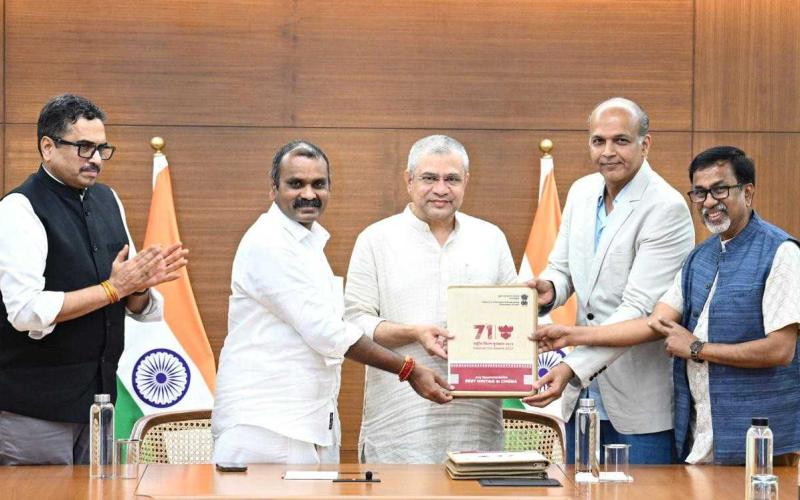 The Jury of the 71st National Film Awards met the Union Minister of Railways, Information & Broadcasting and Electronics & Information Technology, Shri Ashwini Vaishnaw, in New Delhi on August 01, 2025.