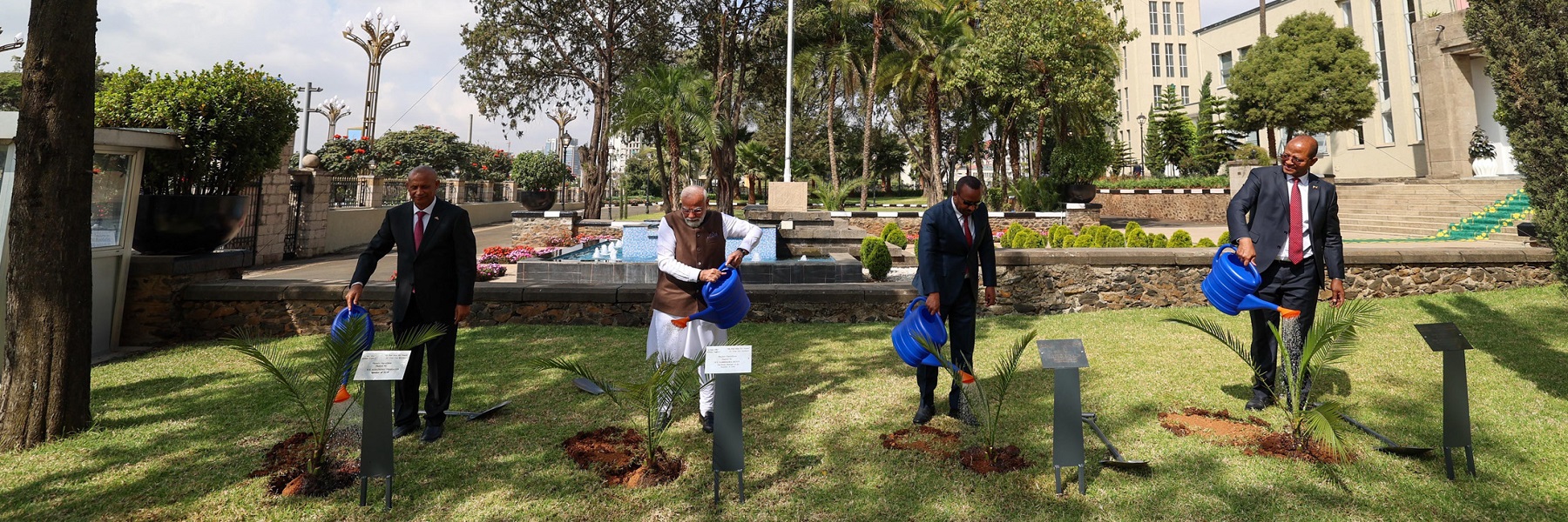 PM planted a sapling at the Ethiopian House of People’s Representatives, as part of Ek Ped Maa Ke Naam and Ethiopia’s Green Legacy initiative, in Addis Ababa, Ethiopia
