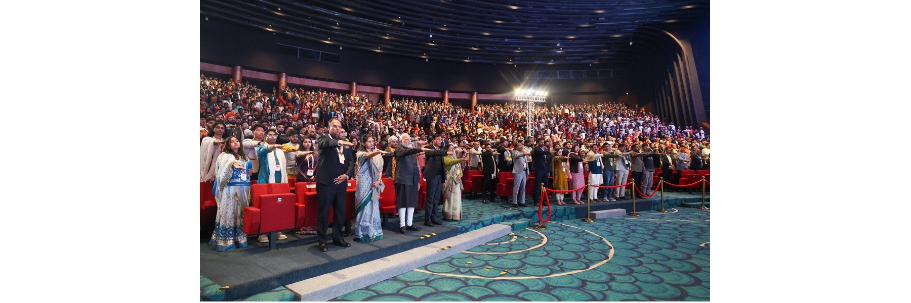 प्रधानमंत्री ने नई दिल्ली के भारत मंडपम में आयोजित विकसित भारत यंग लीडर्स डायलॉग 2026 के समापन सत्र में भाग लिया।