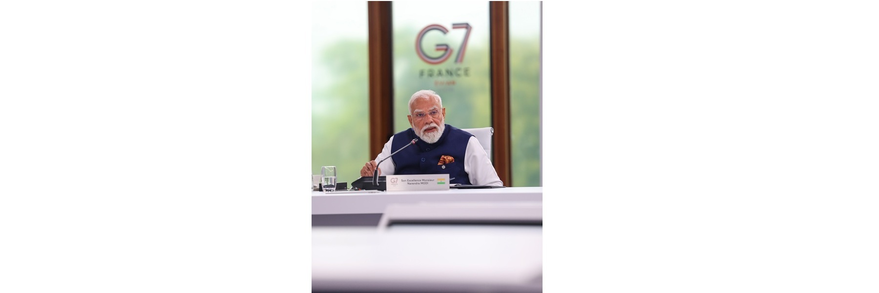 प्रधानमंत्री फ्रांस के एवियन में G7 शिखर सम्मेलन के दौरान "नई साझेदारियां बनाने और अंतरराष्ट्रीय एकजुटता को फिर से कायम करने" पर आयोजित आउटरीच सत्र को संबोधित कर रहे हैं।