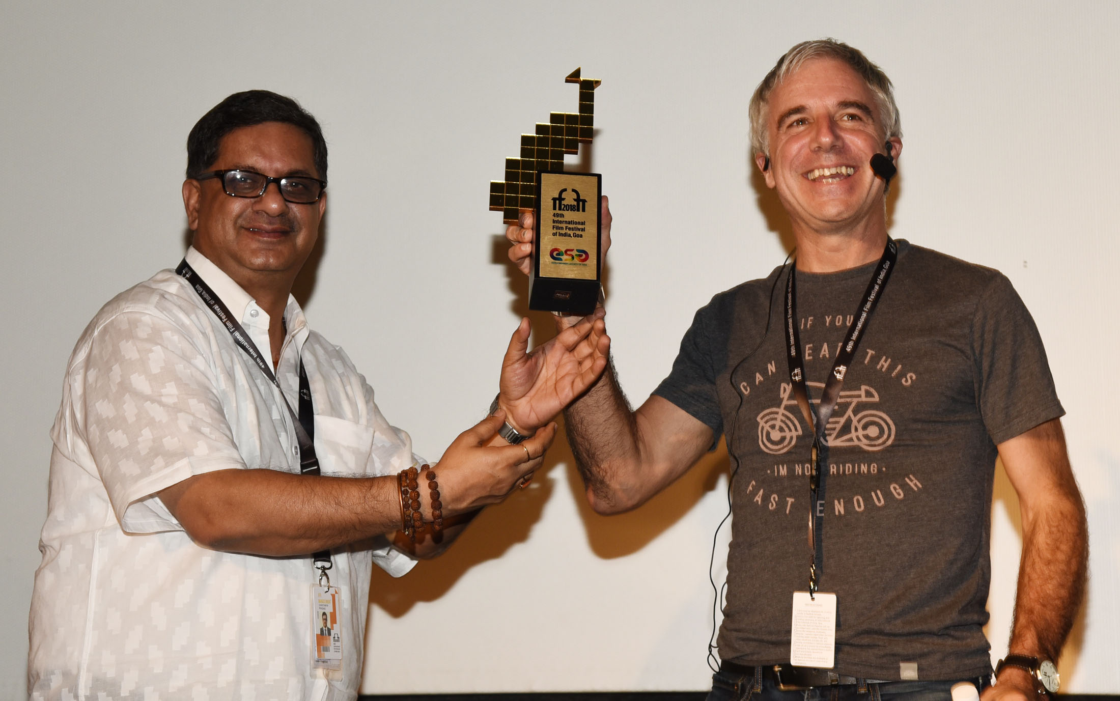 Festival Director sh. Chaitanya Prasad presenting Memento to Sh. Pierre Gill.