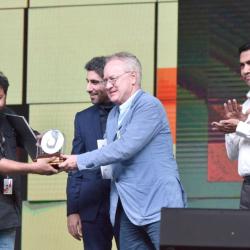 Lijo Jose Pellissery being presented the Best Director Award for the Malayalam movie ‘Ee Maa Yau’, at the closing ceremony of the 49th International Film Festival of India (IFFI-2018), in Panaji, Goa on November 28, 2018.
