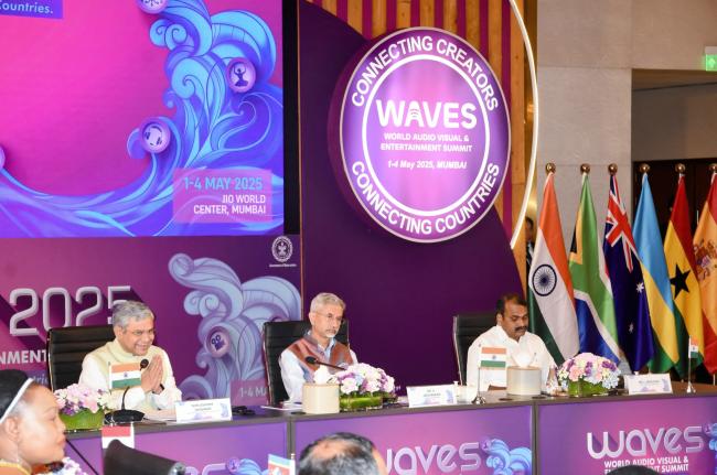 Dr. S. Jaishankar & Mr. Ashwini Vaishnaw at WAVES Global Media Dialogue, in Mumbai, Maharashtra on May 02, 2025.