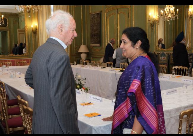 The All-Party Indian Parliamentary Delegation had an in-depth and interactive discussion with experts from various French think-tanks. The Think-tanks were briefed on India's strong and clear message against terrorism.