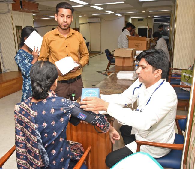 Glimpses of the Preventive Health Check-up and Consultation Camp integrative wellness camp Hosted by AYUSH PIB in Collaboration with AIIA and RML Hospital under ‘Swachhata hi seva campaign-2025’ to marking under the azadi ka amrit Mahotsav