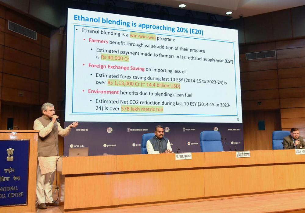 The Union Minister of Railways, Information and Broadcasting and Electronics and Information Technology, Shri Ashwini Vaishnaw briefing the media on Cabinet decisions at National Media Centre, in New Delhi on January 29, 2025.