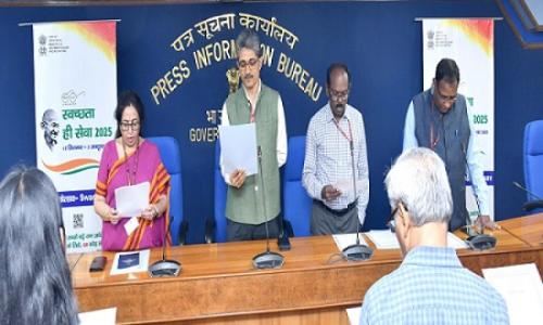 Glimpses of the Swachhata Pledge in view of “Swachhata Hi Sewa (SHS)- 2025” campaign at Shastri Bhawan, in New Delhi on September 22, 2025.